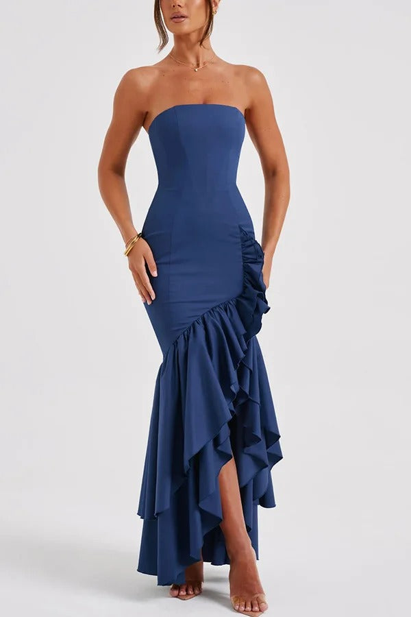 Effortlessly Elegant Dress with a Timeless Design