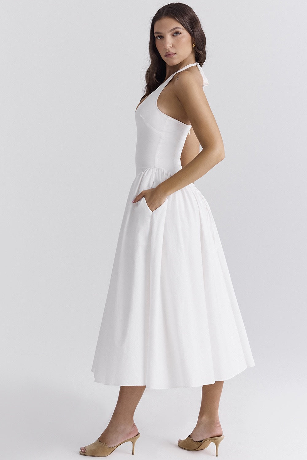 Polished Dress with an Effortless Classic Look