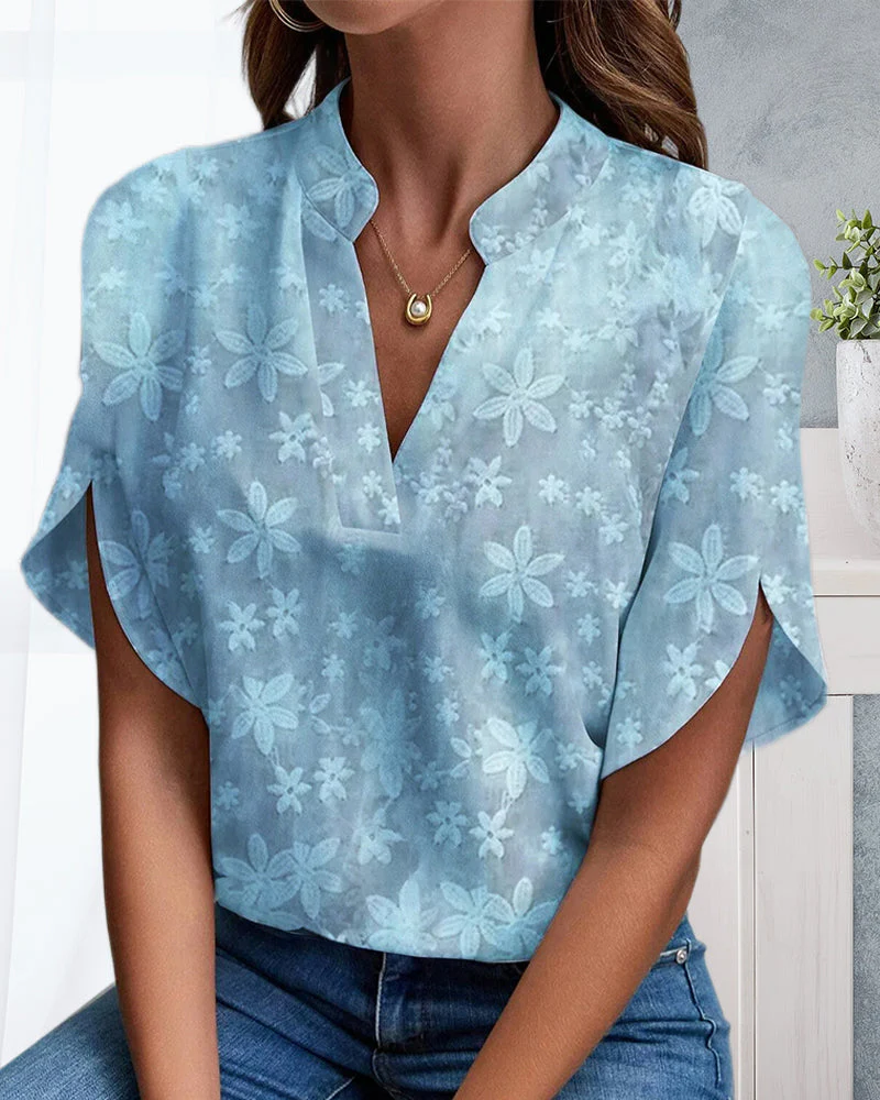 Elegantly Styled Blouse for Everyday Wear