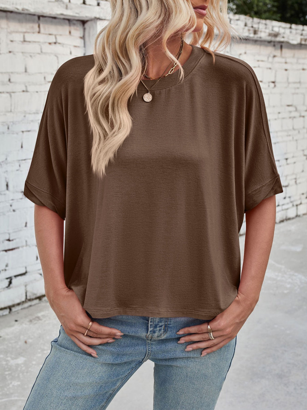 Beautifully Crafted T-Shirt in a Classic Style