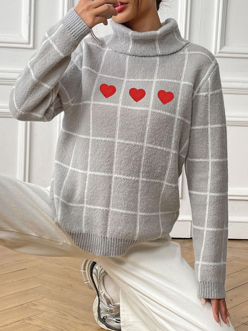 Marianna® | Long-sleeved turtleneck sweater with a heart-shaped check pattern