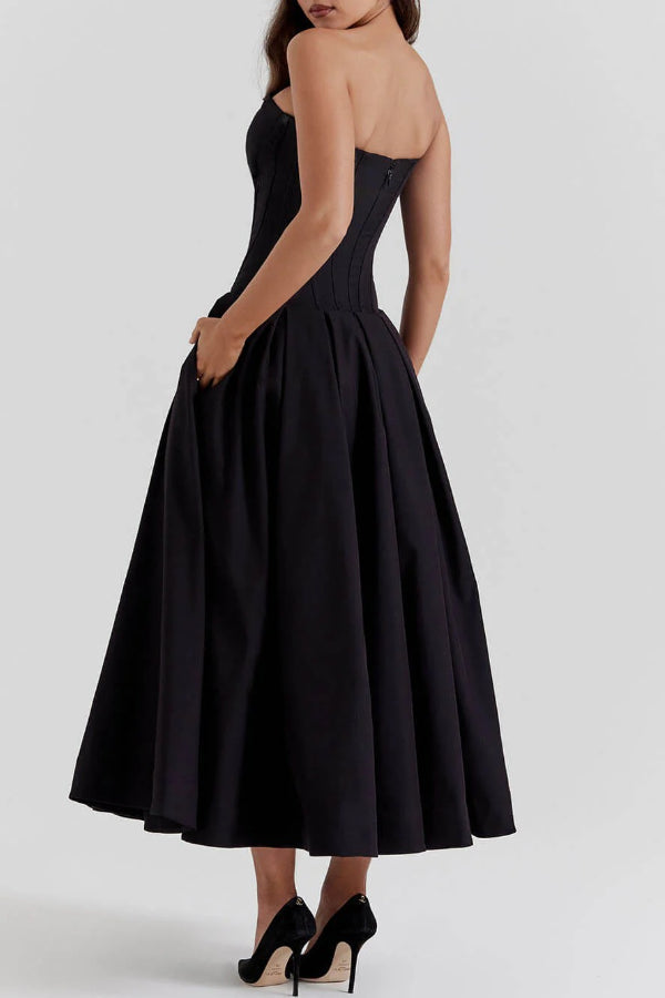 Classic Vintage Dress with a Flattering Fit
