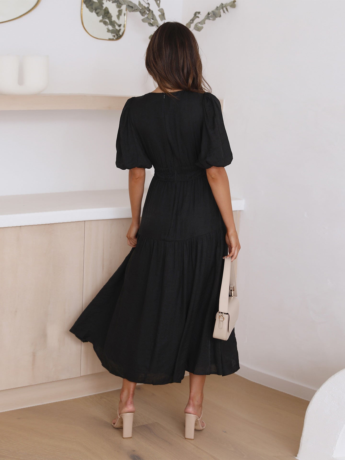 Sophisticated Dress with a Clean Classic Look