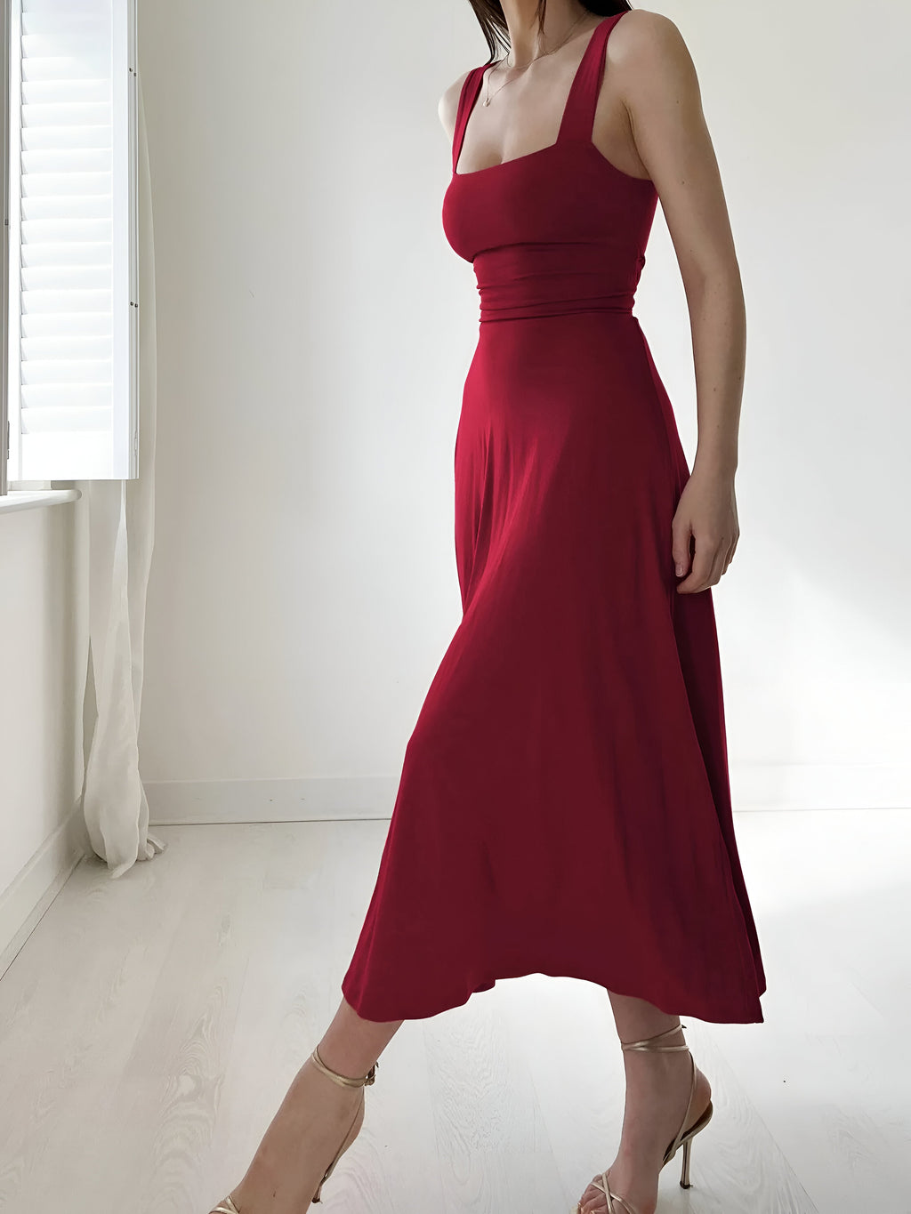 Polished Dress with an Effortless Classic Look