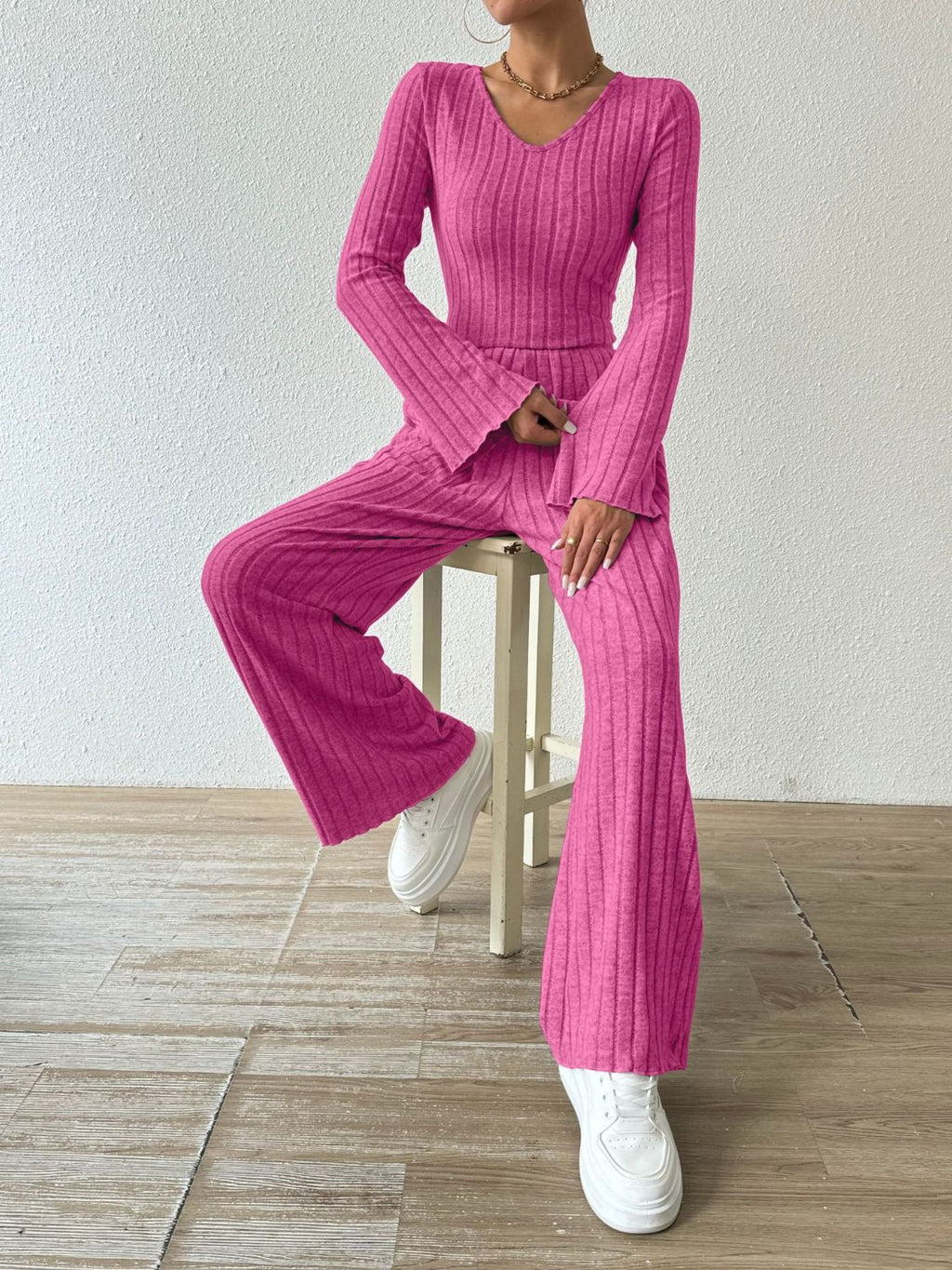 Sophisticated Trousers with a Clean Classic Look