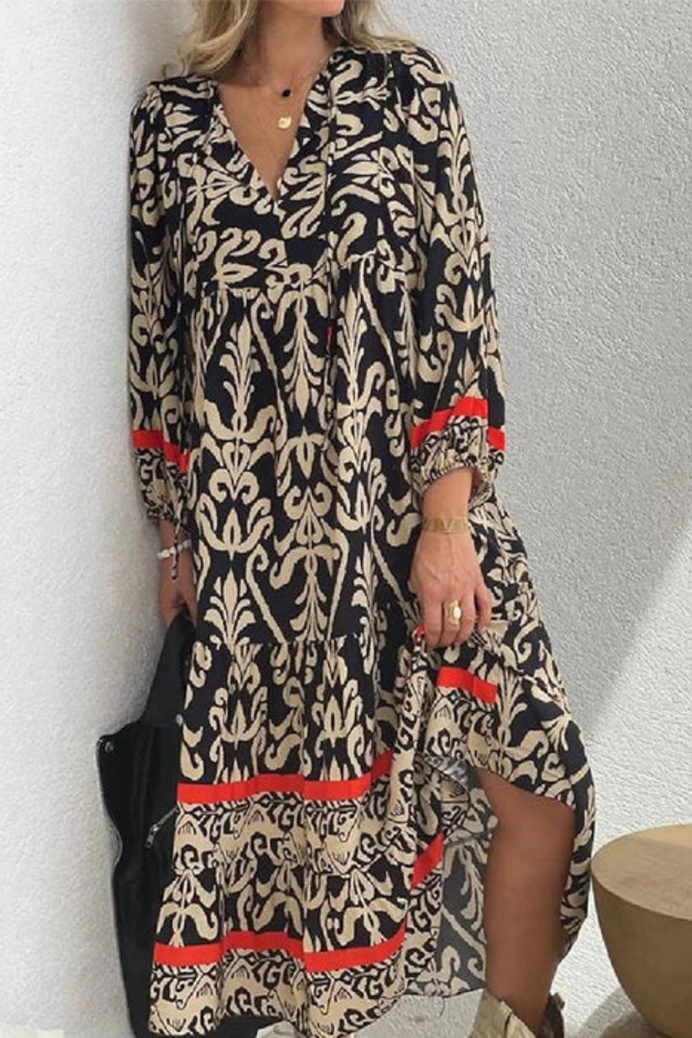 Beautifully Crafted Dress in a Classic Style