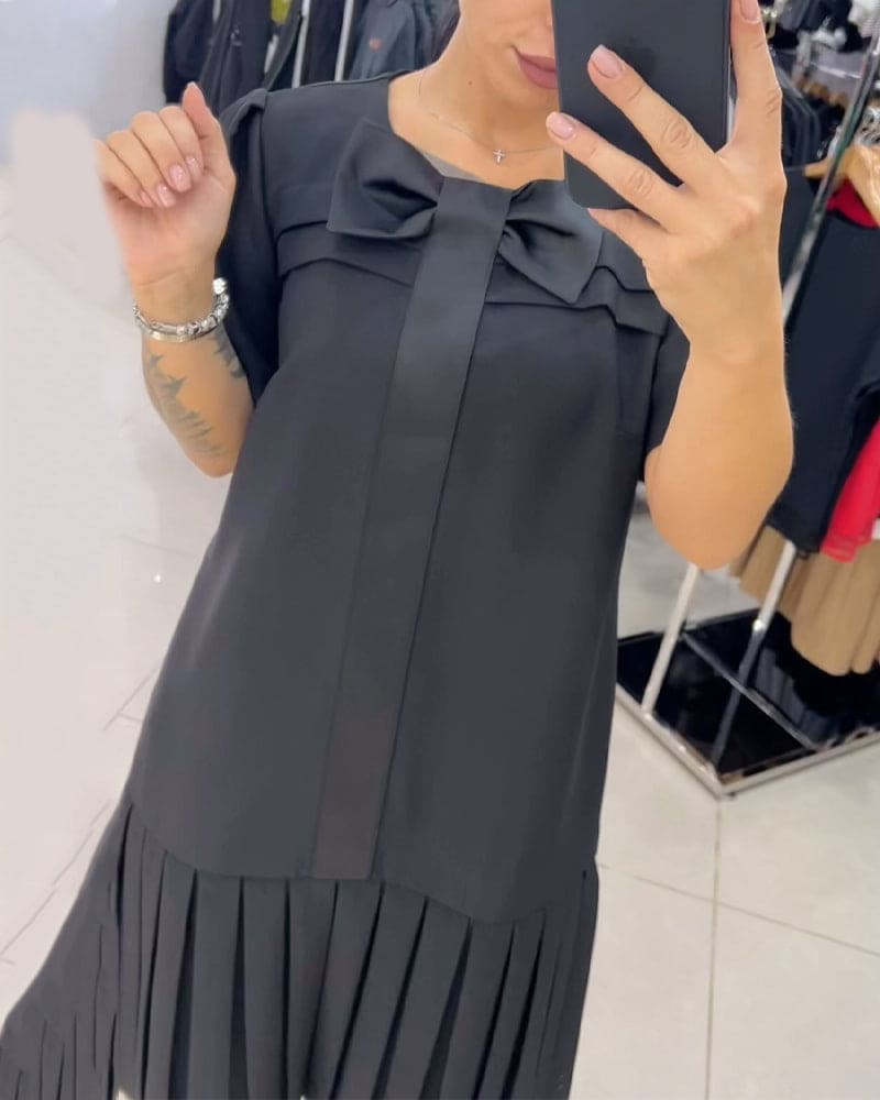 Polished Dress with an Effortless Classic Look