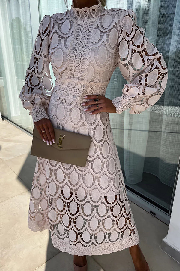 Polished Dress with an Effortless Classic Look