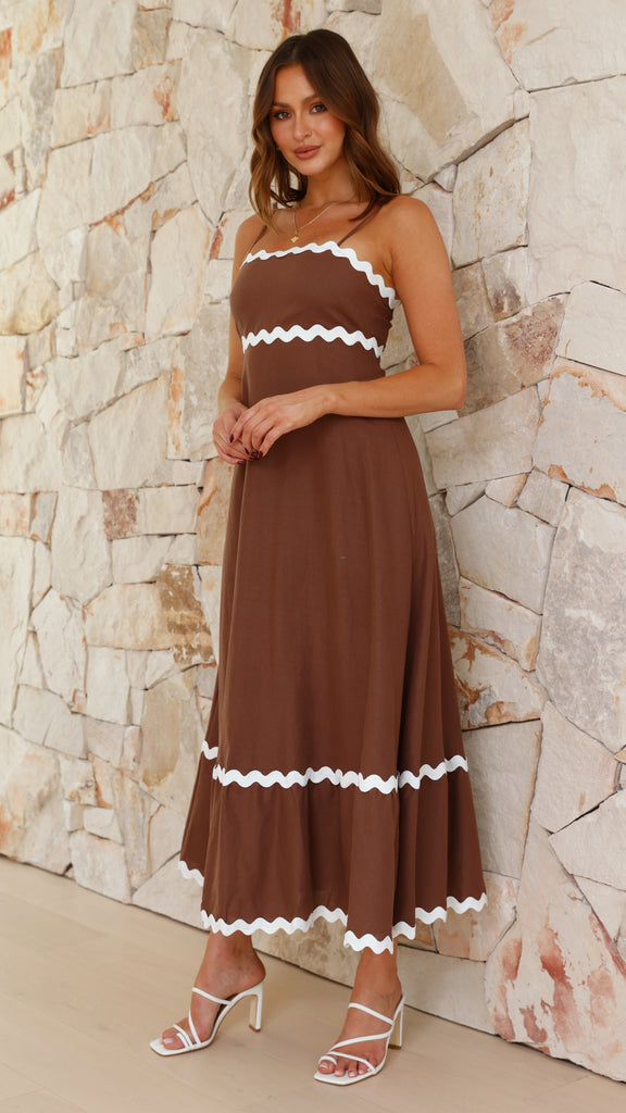 Effortlessly Elegant Dress with a Timeless Design