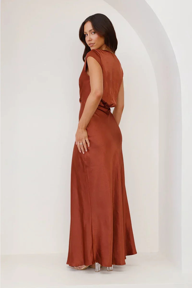 Elegantly Styled Dress for Everyday Wear
