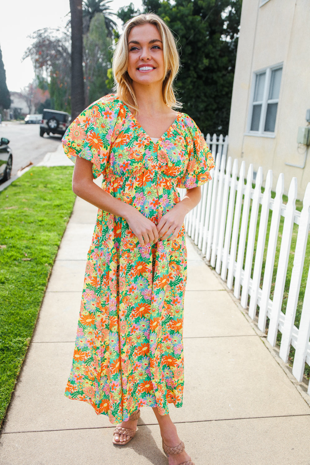 Classic Vintage Dress with a Flattering Fit