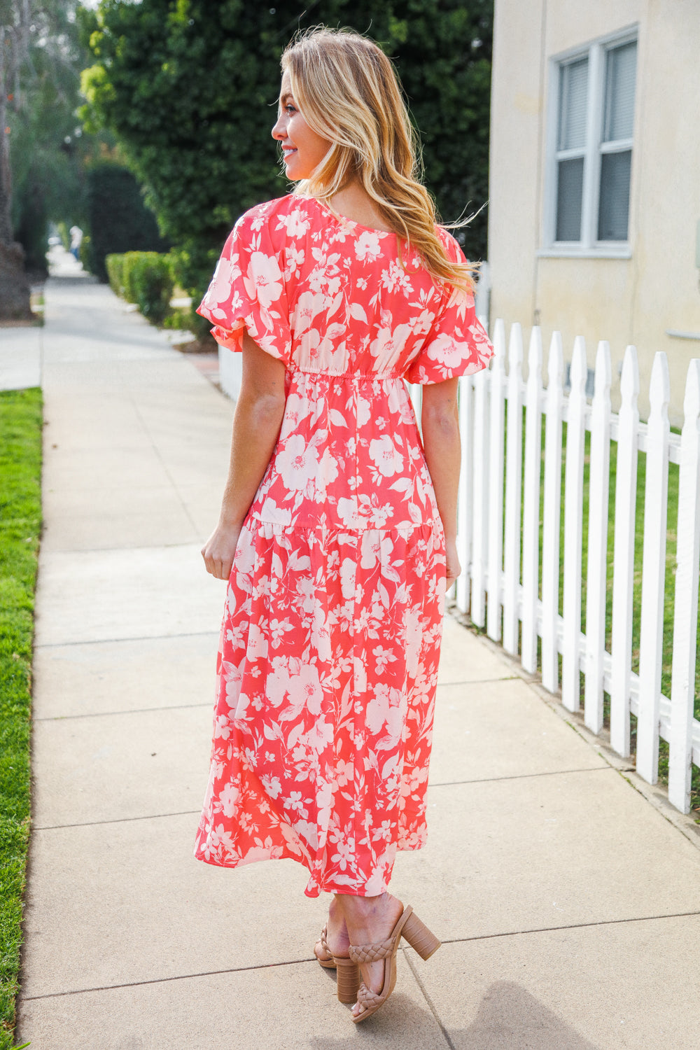 Classic Vintage & Enduringly Stylish Dress
