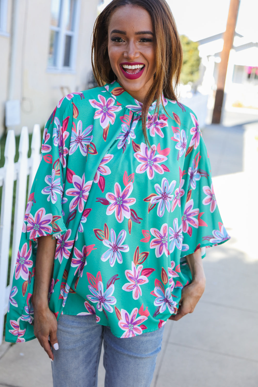Well Tailored Blouse with a Graceful Silhouette
