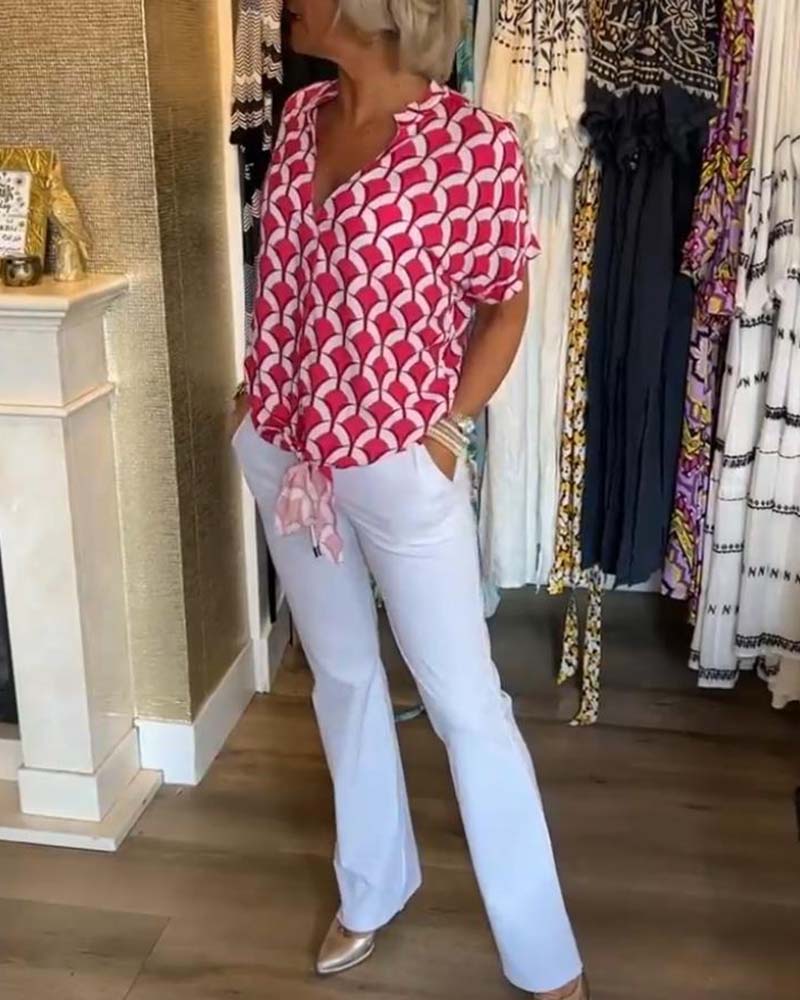 Classic Vintage & Enduringly Stylish Blouse