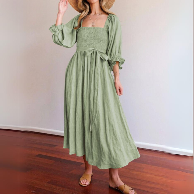 Beautifully Crafted Dress in a Classic Style