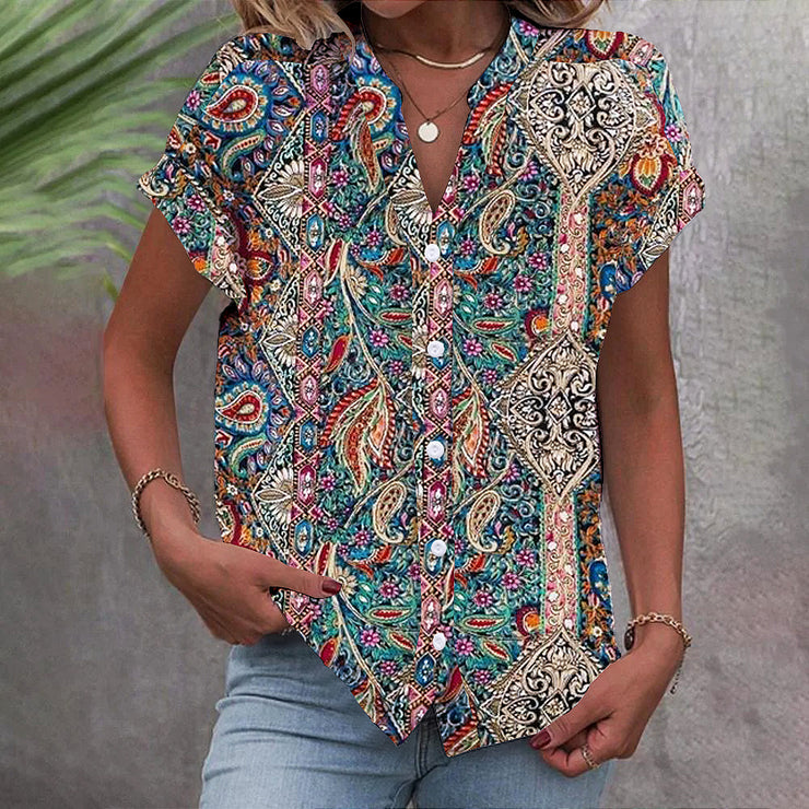 Sophisticated Blouse with a Clean Classic Look