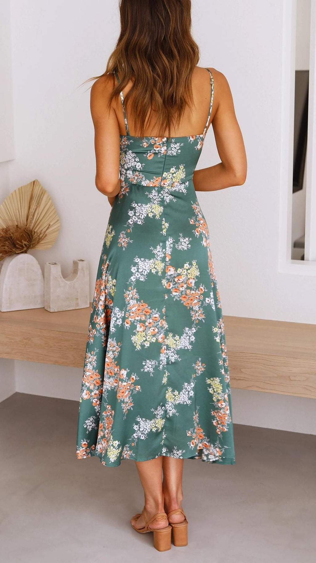 Polished Dress with an Effortless Classic Look