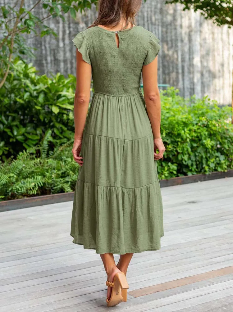 Sophisticated Dress with a Clean Classic Look