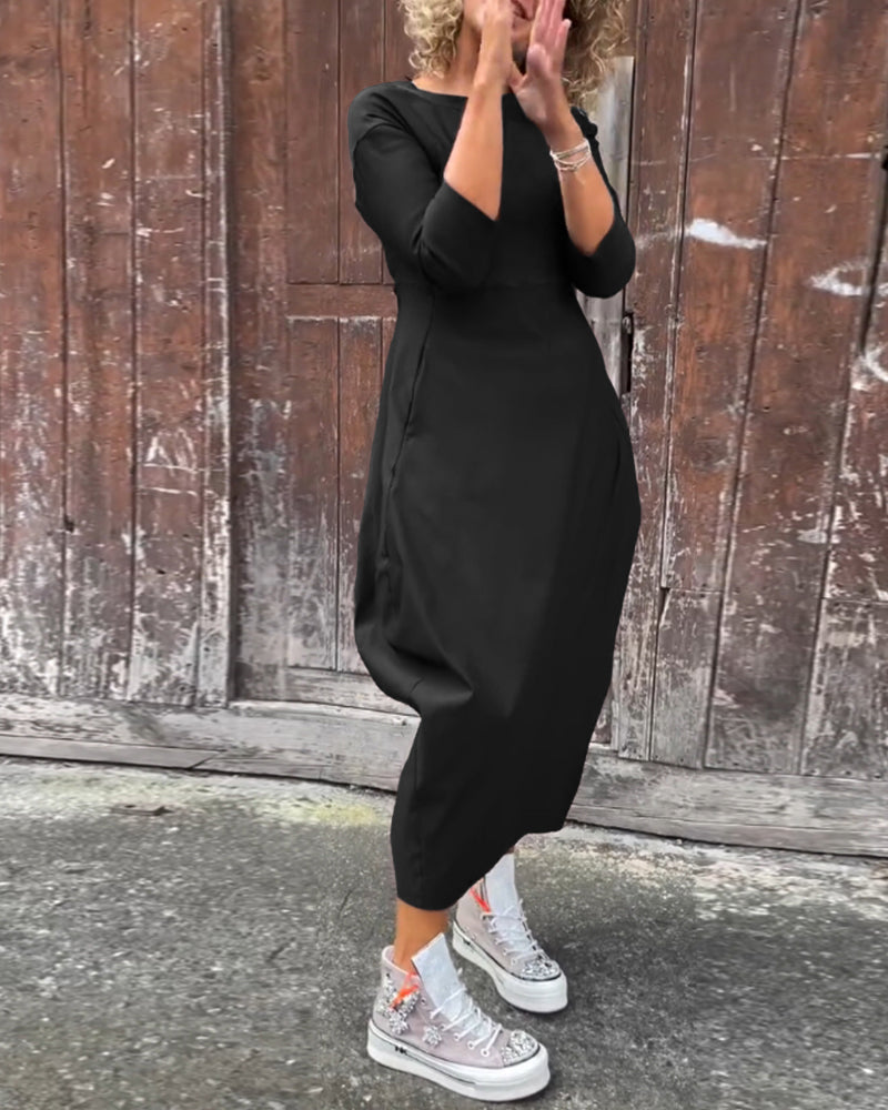 A Vintage Style Dress with Delicate Timeless Details