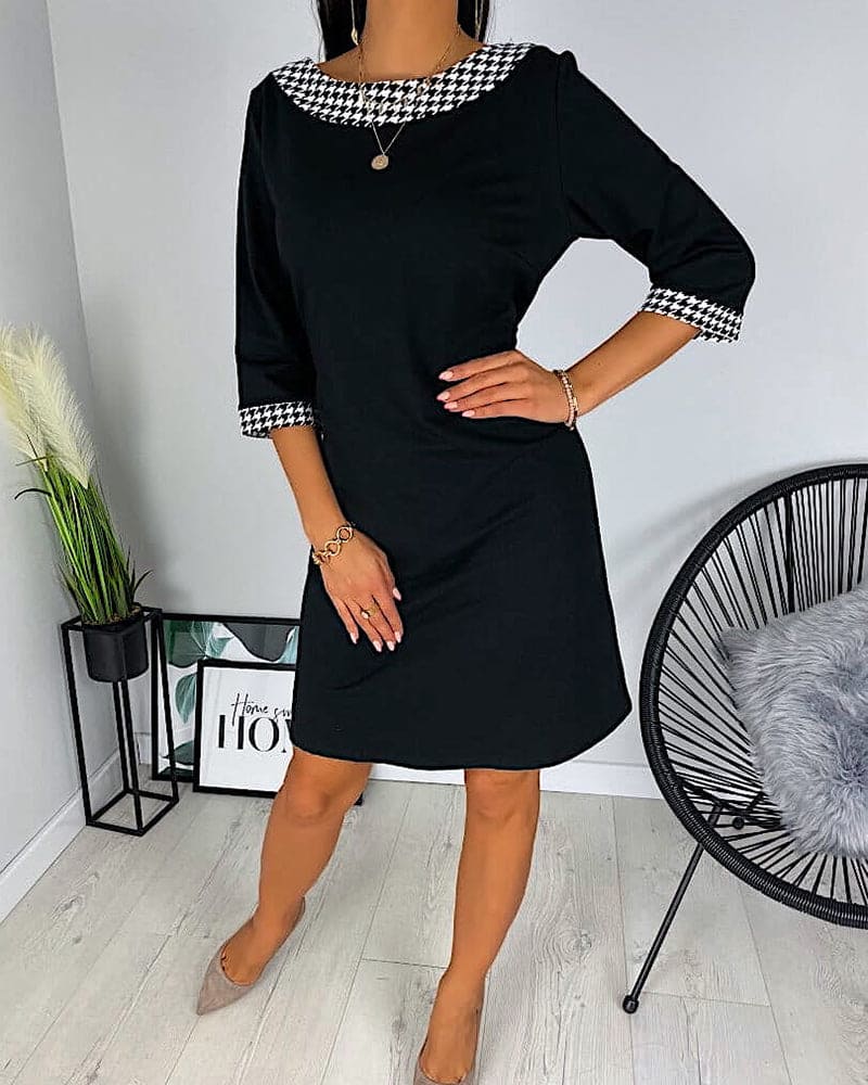 Sophisticated Dress with a Clean Classic Look