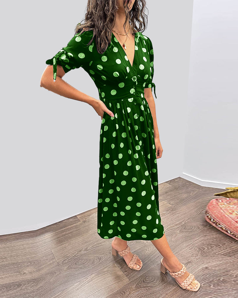 Polished Dress with an Effortless Classic Look