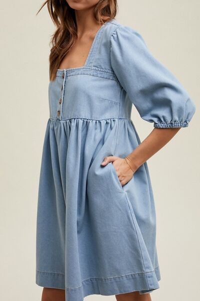 Sophisticated Dress with a Clean Classic Look