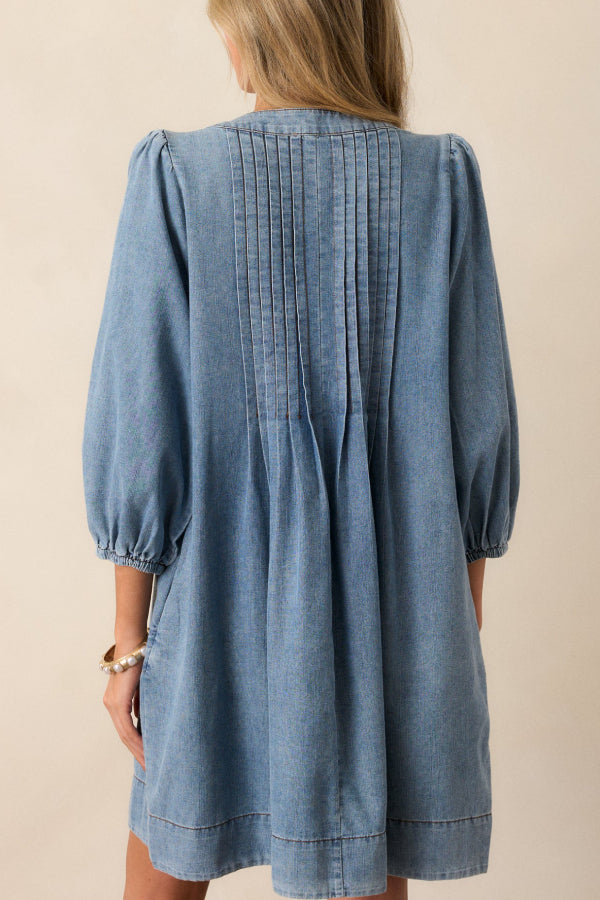 Beautifully Crafted Dress in a Classic Style