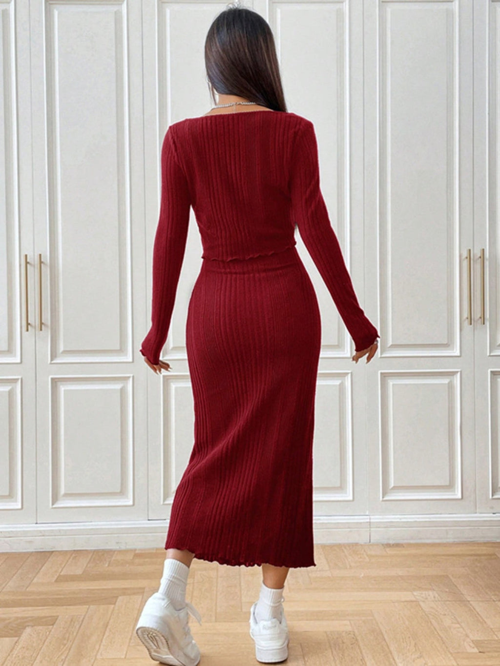 Beautifully Crafted Cardigan in a Classic Style