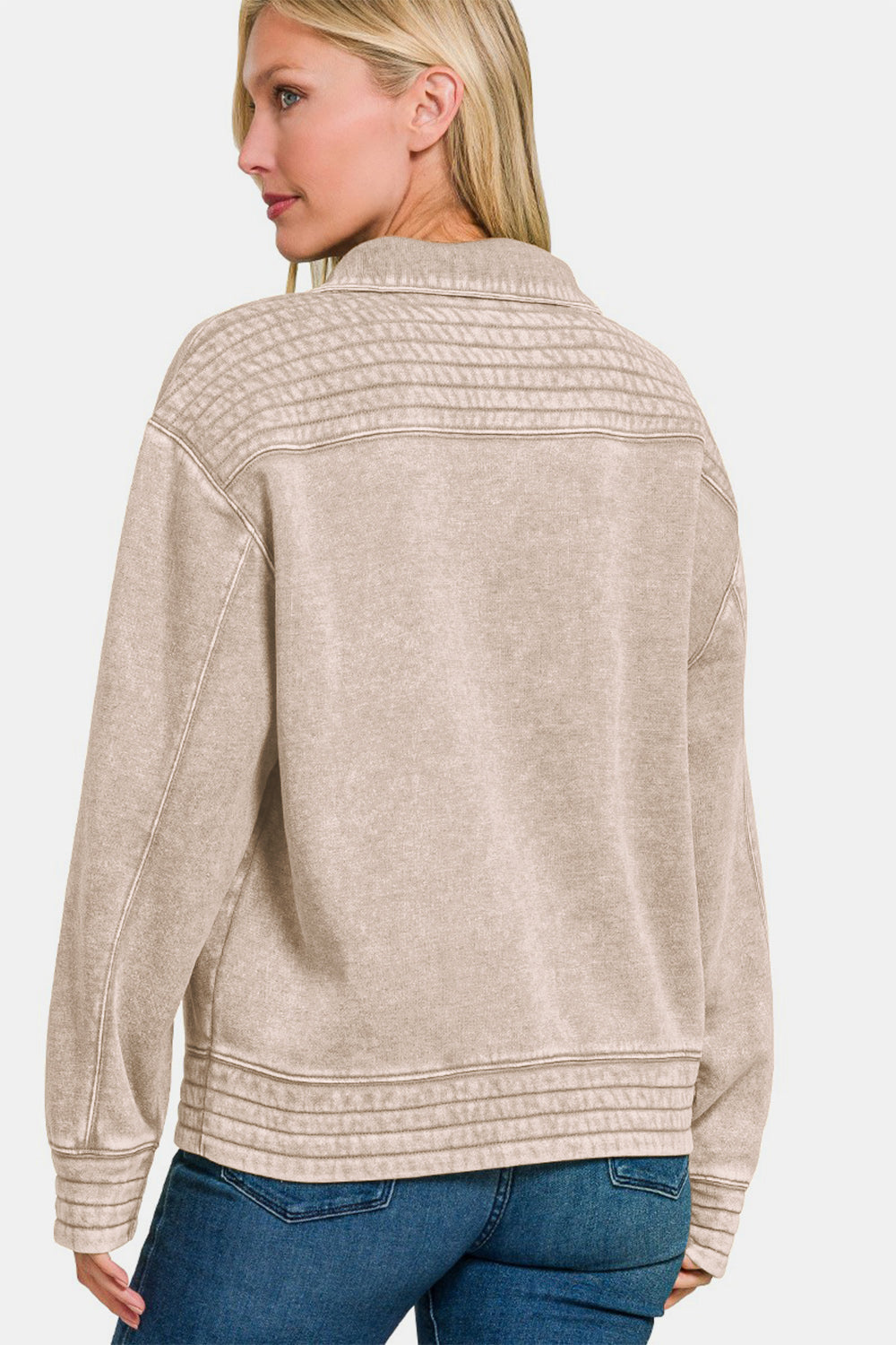 Effortlessly Elegant Shirt with a Timeless Design