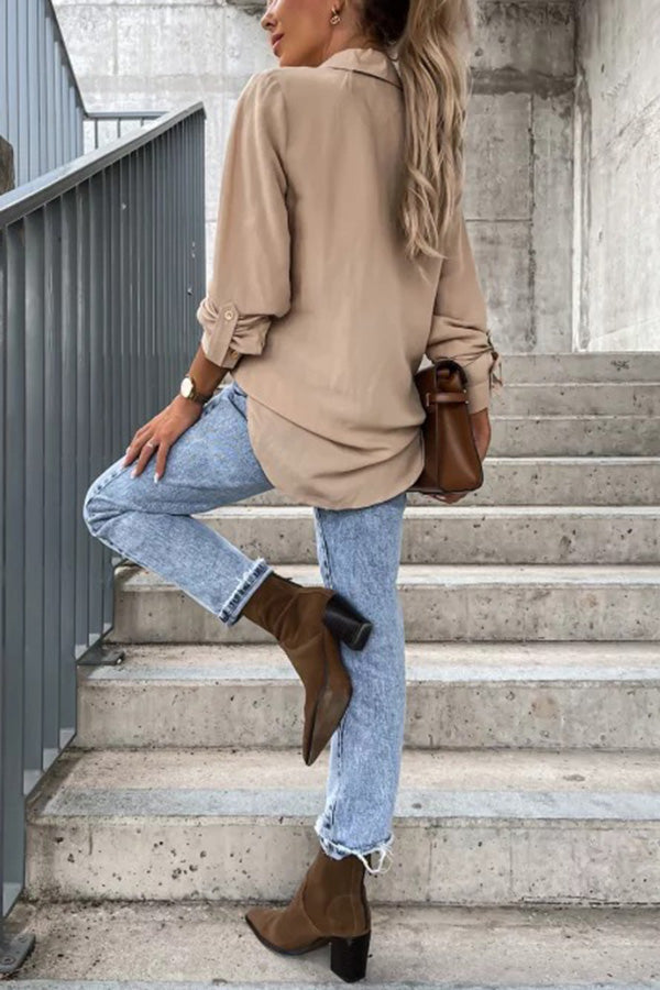 Classic Vintage Blouse with a Flattering Fit