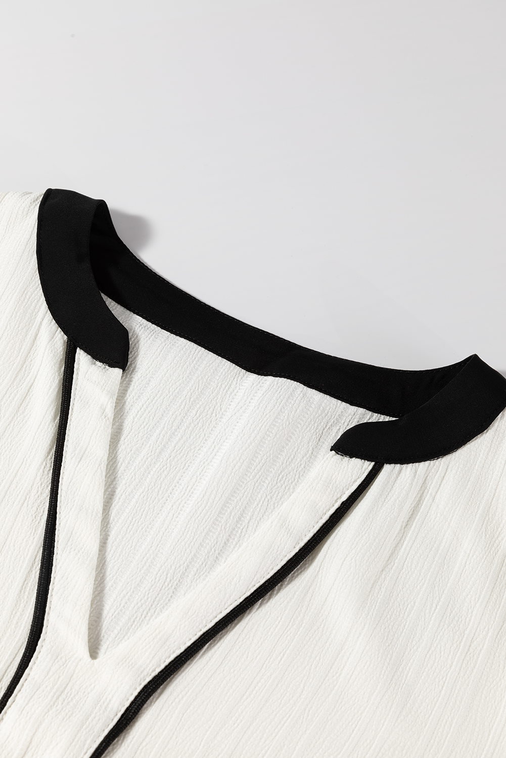 Beautifully Crafted Blouse in a Classic Style