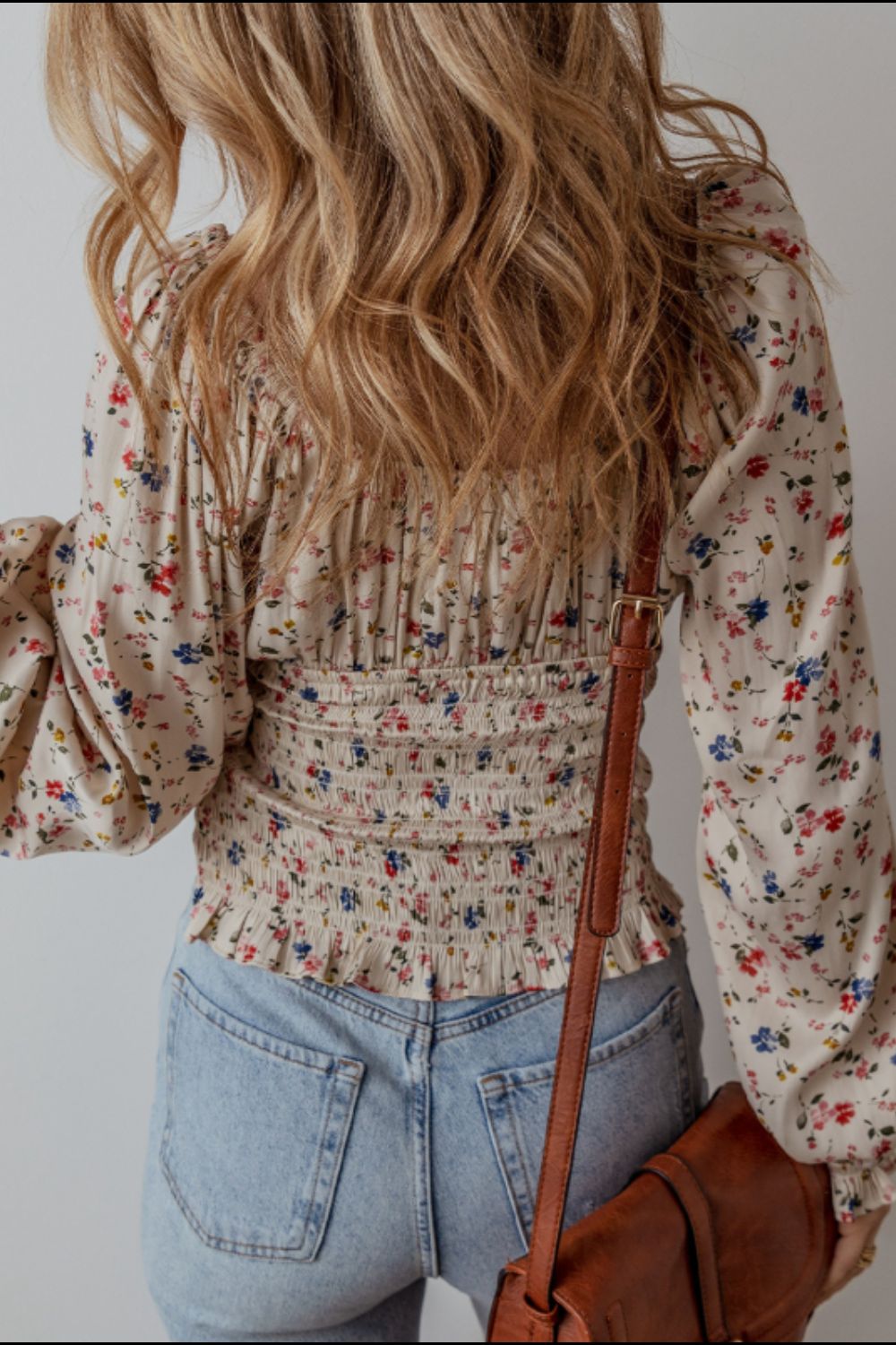 Beautifully Crafted Blouse in a Classic Style