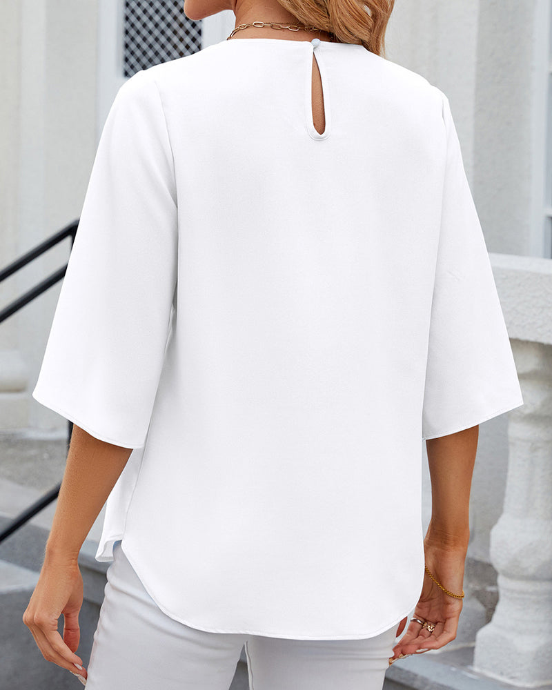 Elegantly Styled Blouse for Everyday Wear