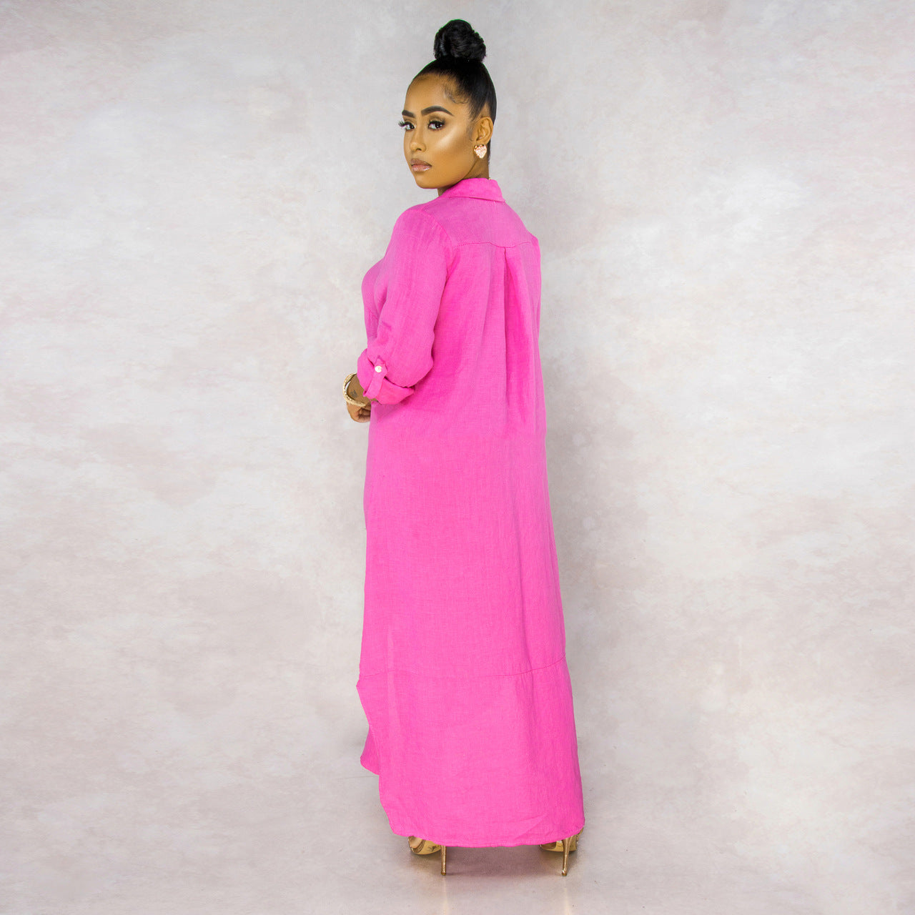 Well Tailored Shirt with a Graceful Silhouette