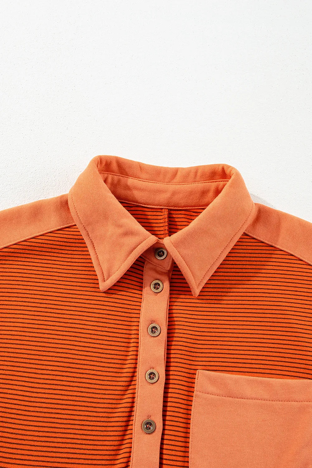 Well Tailored Shirt with a Graceful Silhouette