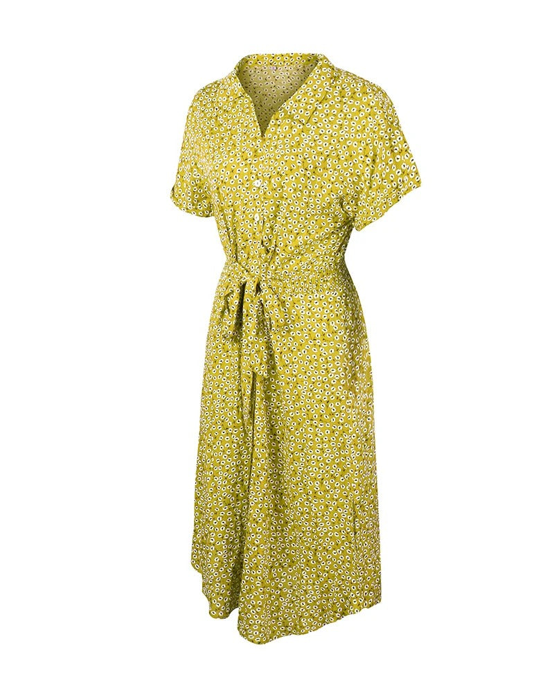 Beautifully Finished Dress in a Timeless Design