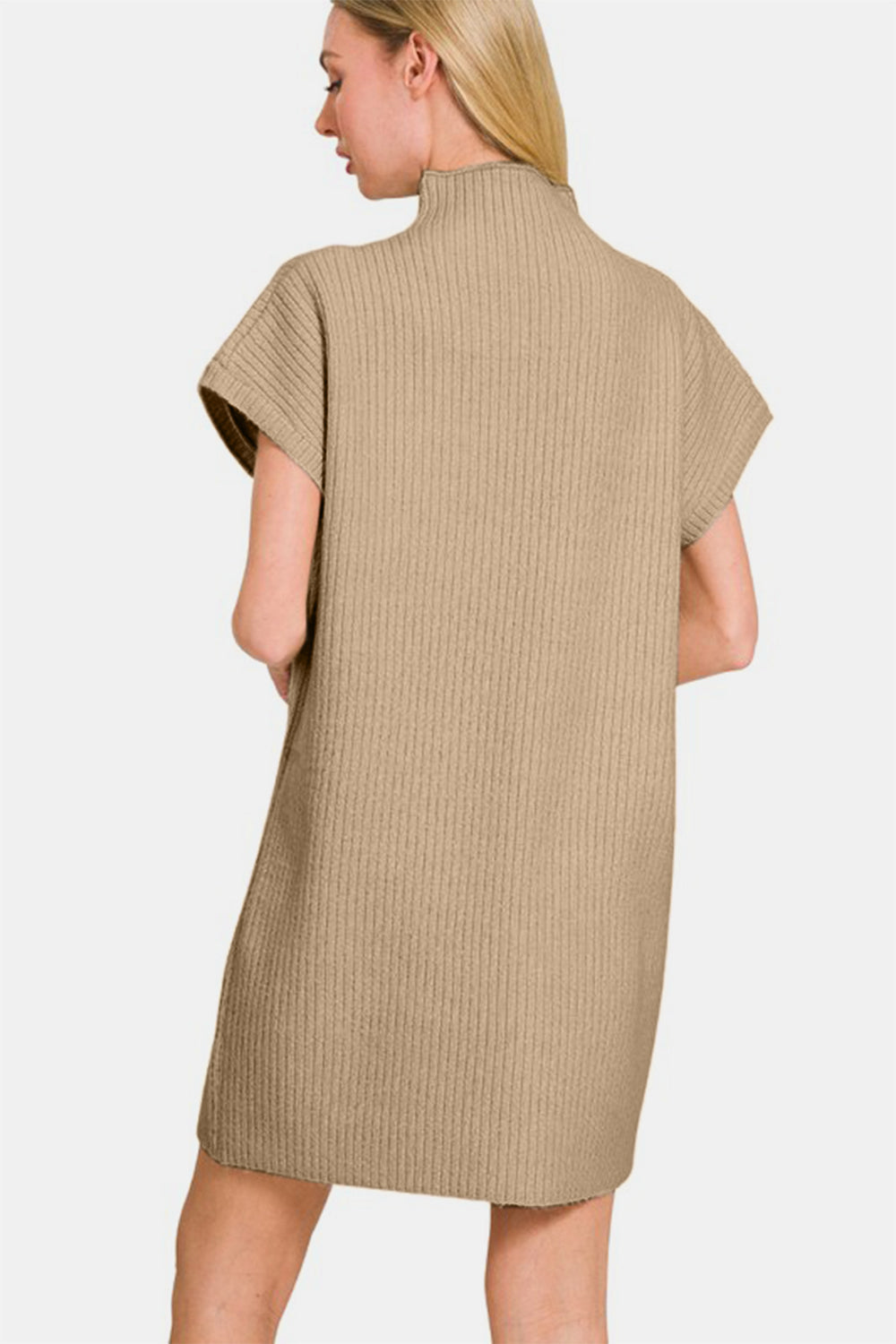 Elegantly Styled Pullover for Everyday Wear
