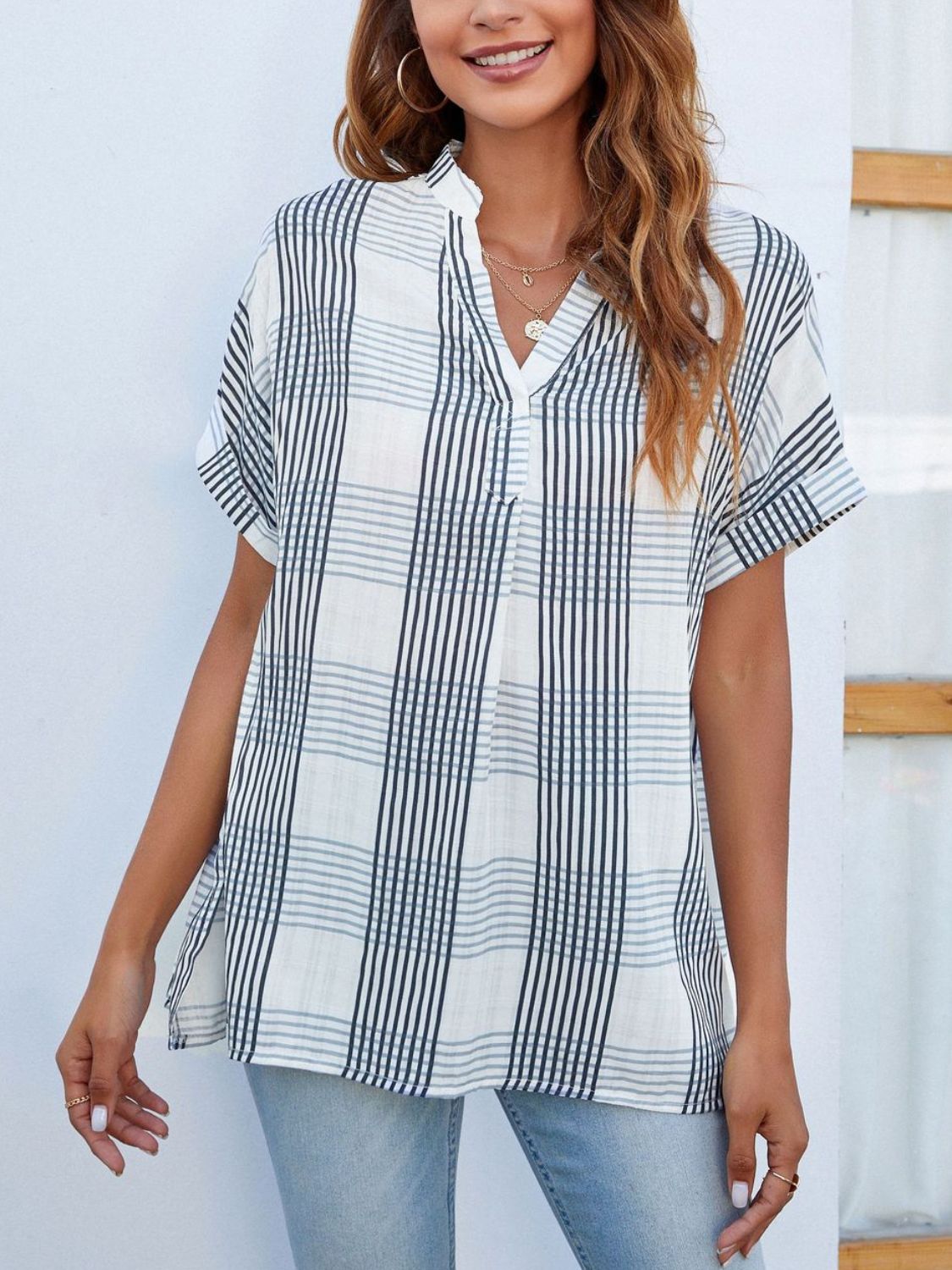 Sophisticated Blouse with a Clean Classic Look