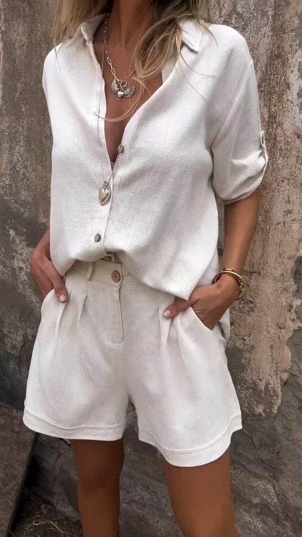 Elegantly Styled Blouse for Everyday Wear