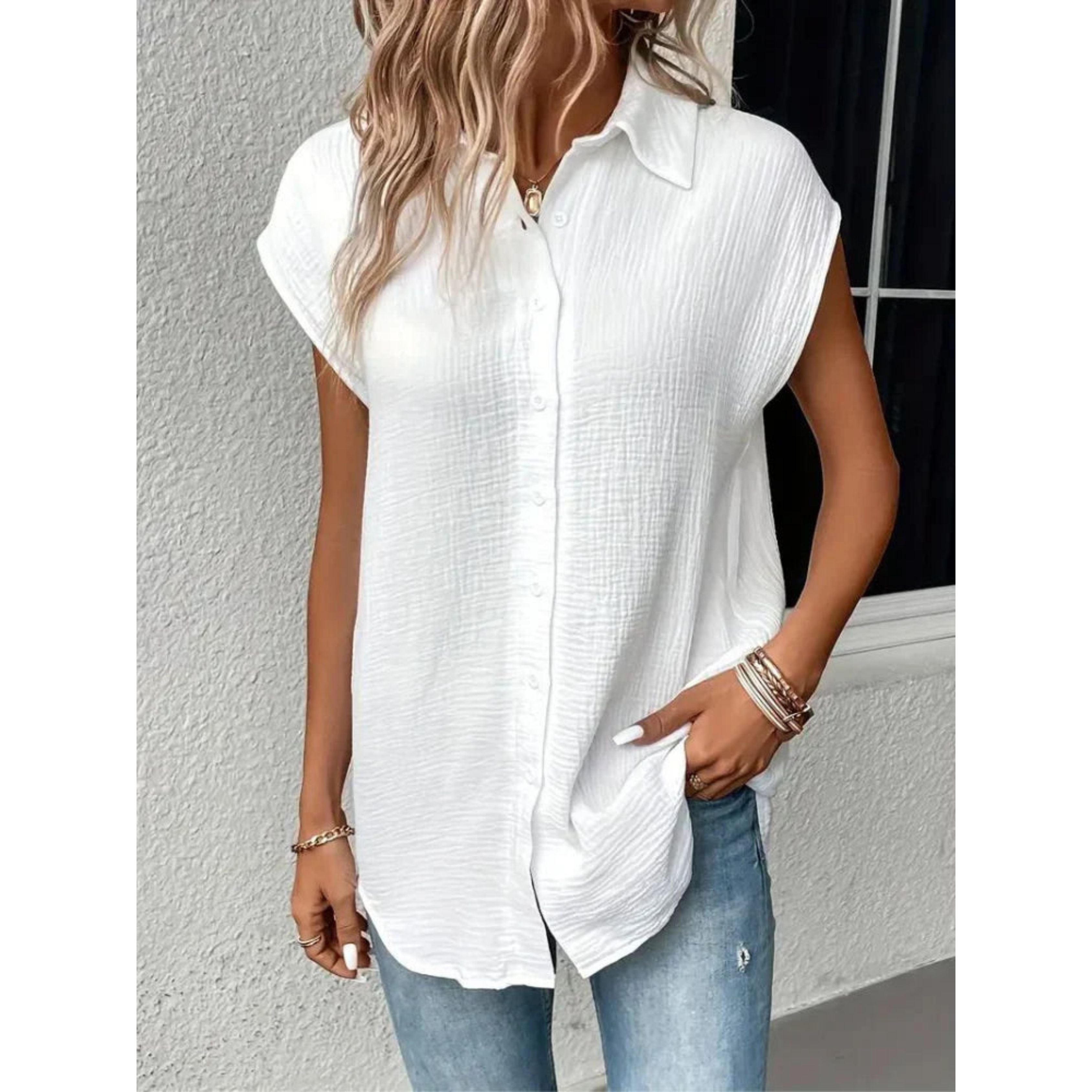 Gracefully Styled Shirt for Any Occasion