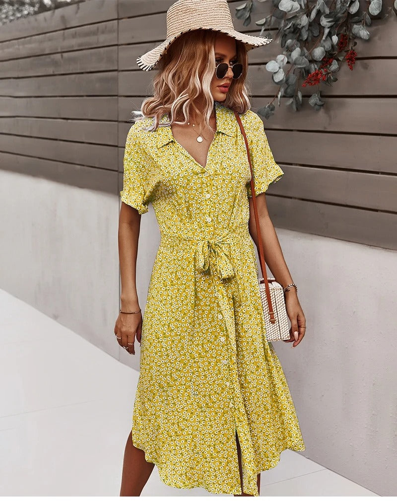 Beautifully Finished Dress in a Timeless Design