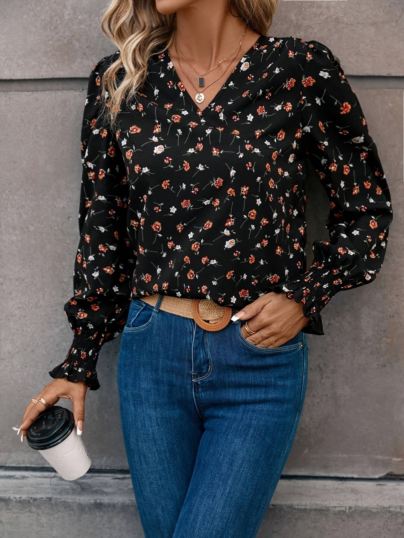 Elegantly Styled Blouse for Everyday Wear