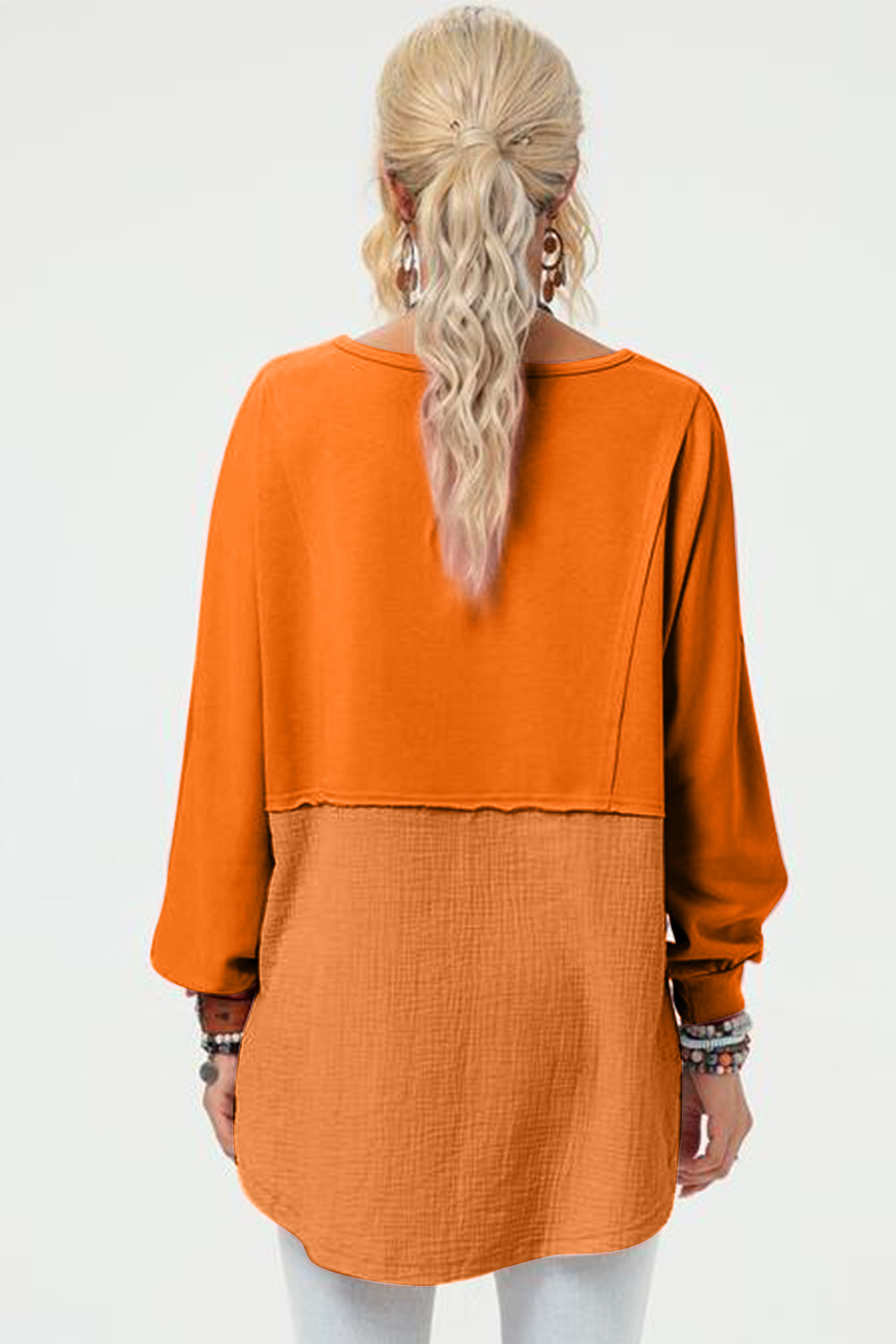 Effortlessly Elegant T-Shirt with a Timeless Design