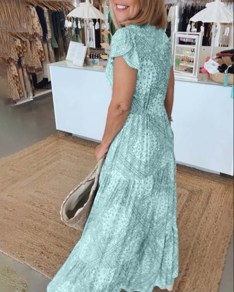 Classic Vintage & Enduringly Stylish Dress