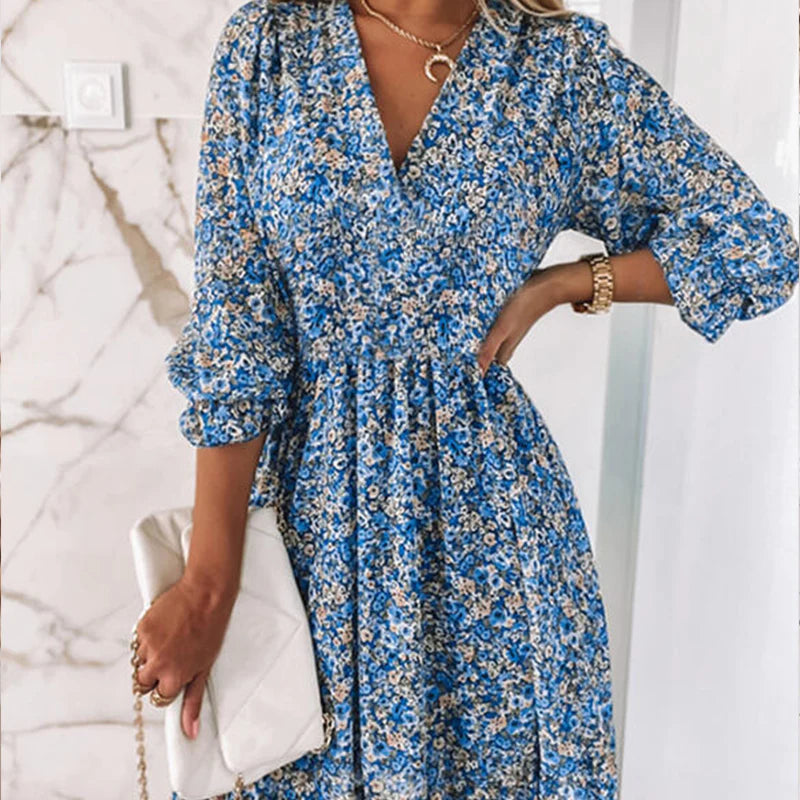 Classic Vintage & Enduringly Stylish Dress