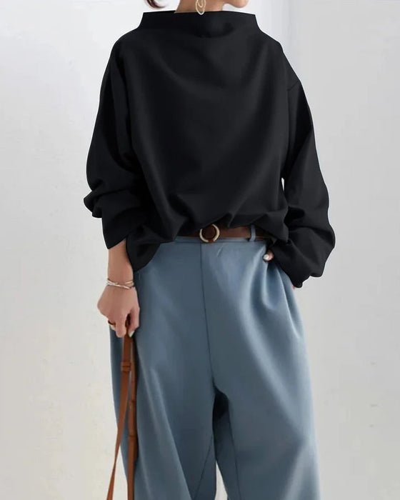 Effortlessly Elegant Blouse with a Timeless Design