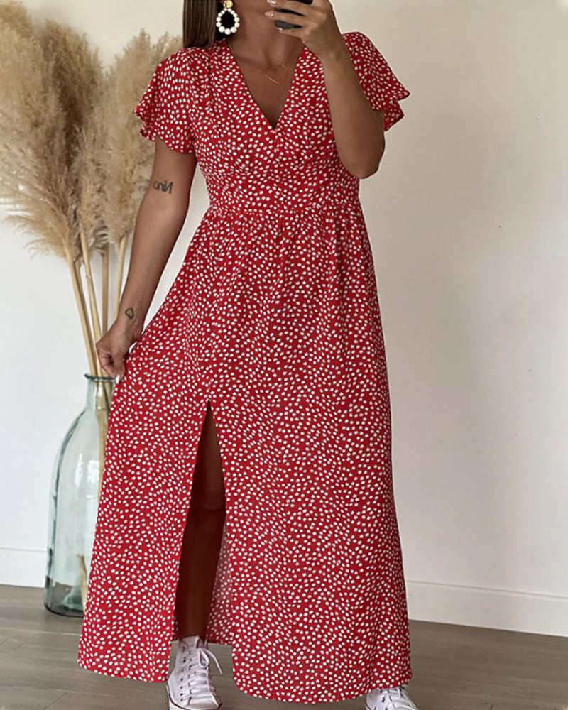 Well Tailored Dress with a Graceful Silhouette
