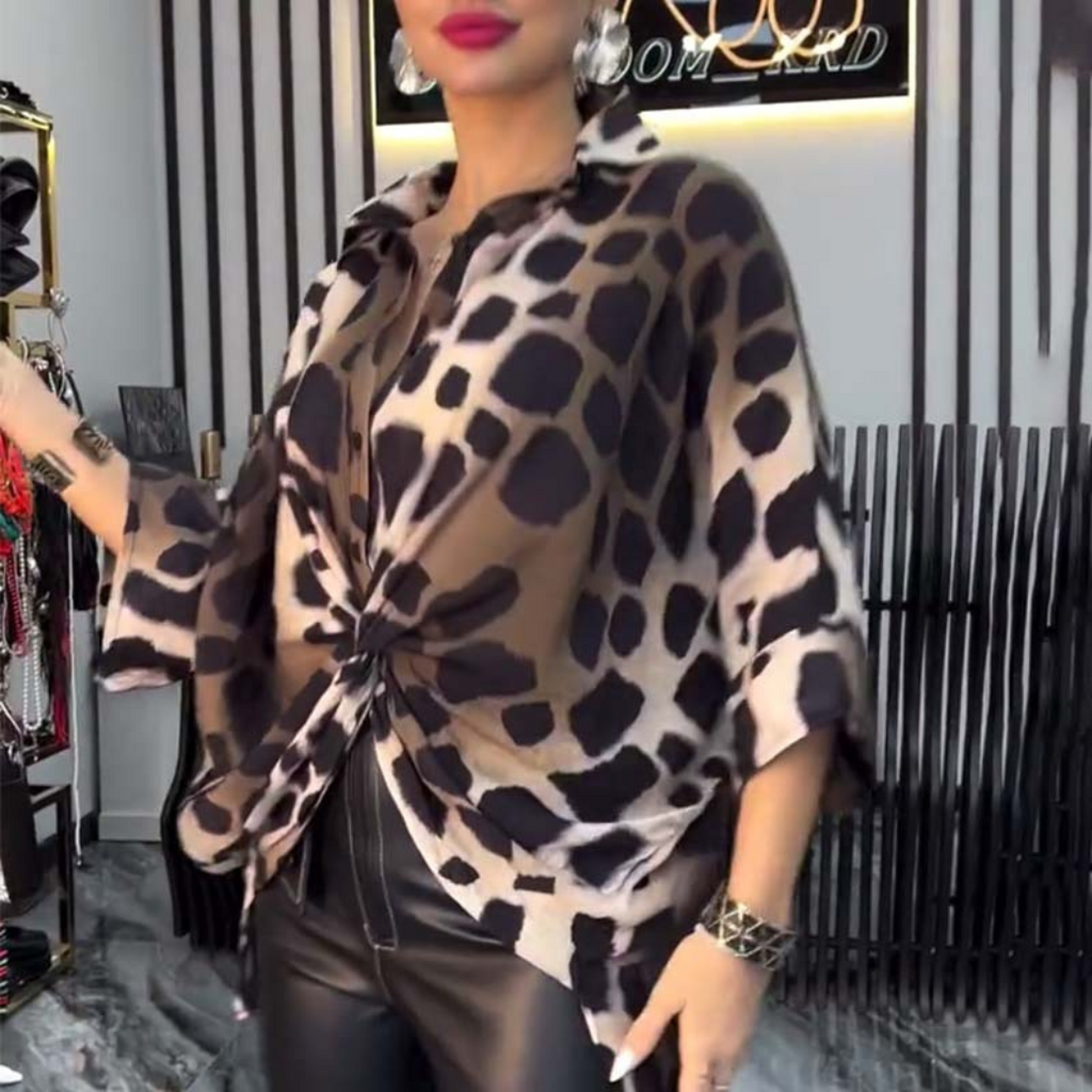 Polished Blouse with an Effortless Classic Look