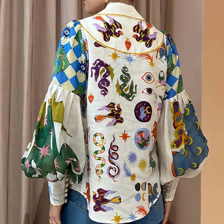 Beautifully Finished Blouse in a Timeless Design