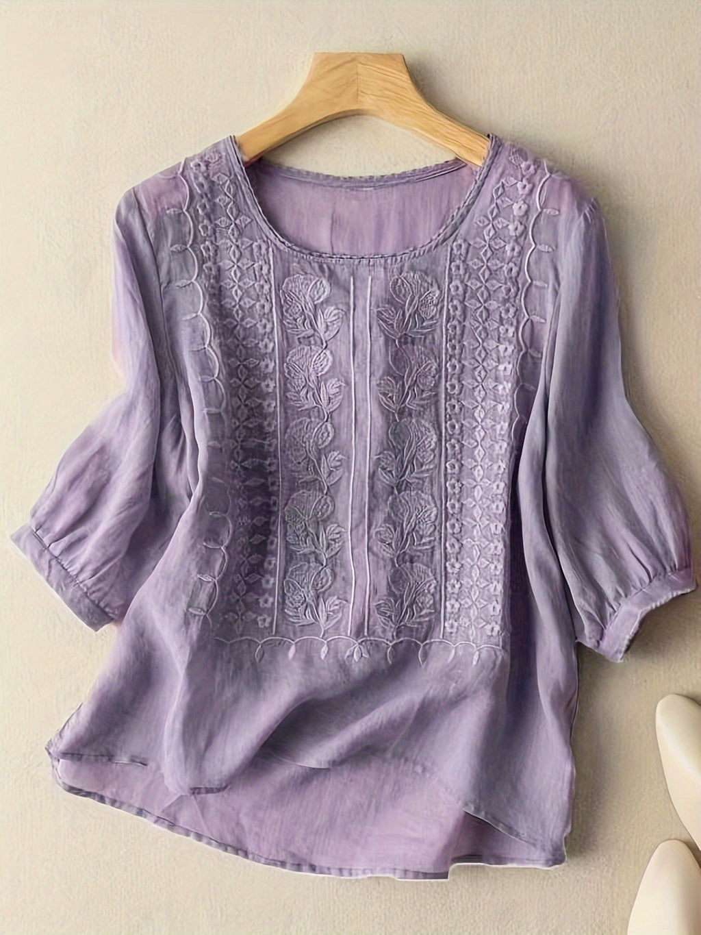 Polished Blouse with an Effortless Classic Look
